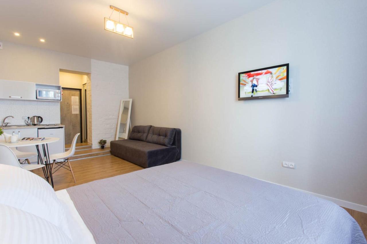 New Studio, Metro Yaroslava Mudroho And Universytet - Chernyshevska Str 95-3 哈尔科夫 外观 照片